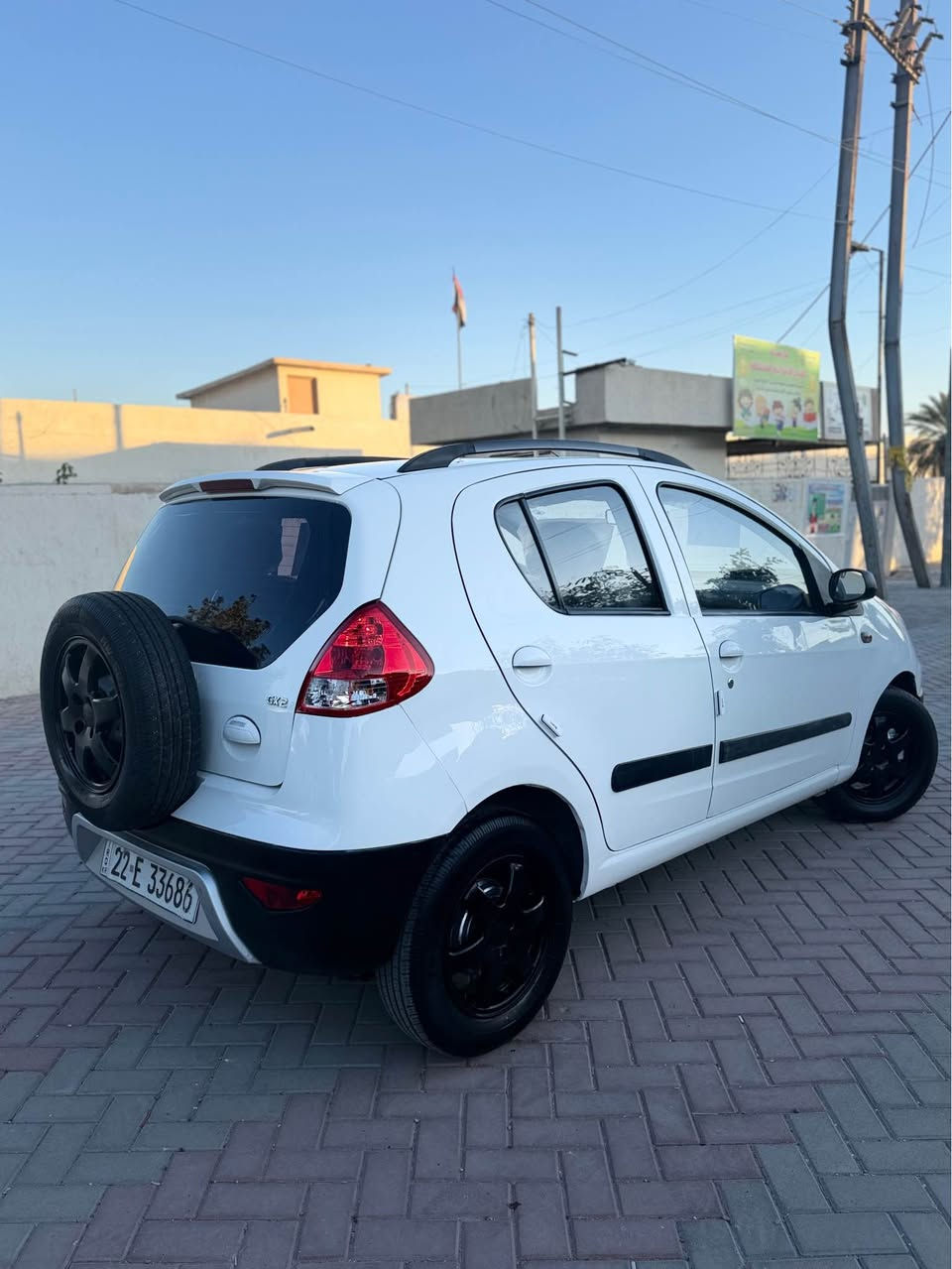 السلام عليـكم 
جـيلي بانـدا كـروز 2013 
رقم اربيل الجديد تريد تحويل تريد وكاله 💯
كيـر اوتماتيك
كير ومكينه خير من الله 💯
صدر امامي خلفي جديد 
تخم تاير جديد 🛞
تبريد ثلج ❄️ 
كهربائيات كلها شغاله 
السياره بدون اي ضربه بيها هلالات الجاملغات فقط صبغ (جزء بسيط من الجاملغات) بدون حادث وموجود سونار مرفق بل منشور 
السياره عليها ادامه كامله وجديده من كلشي وبدون اي نقص وبل عافيه عل ياخذها 
مكاني بغداد حي العامل 
السعر 58 وبيها مجال 
📞 ‭٠٧٧٧ ٦٧١ ٤٠٧١‬ بغداد, العراق
