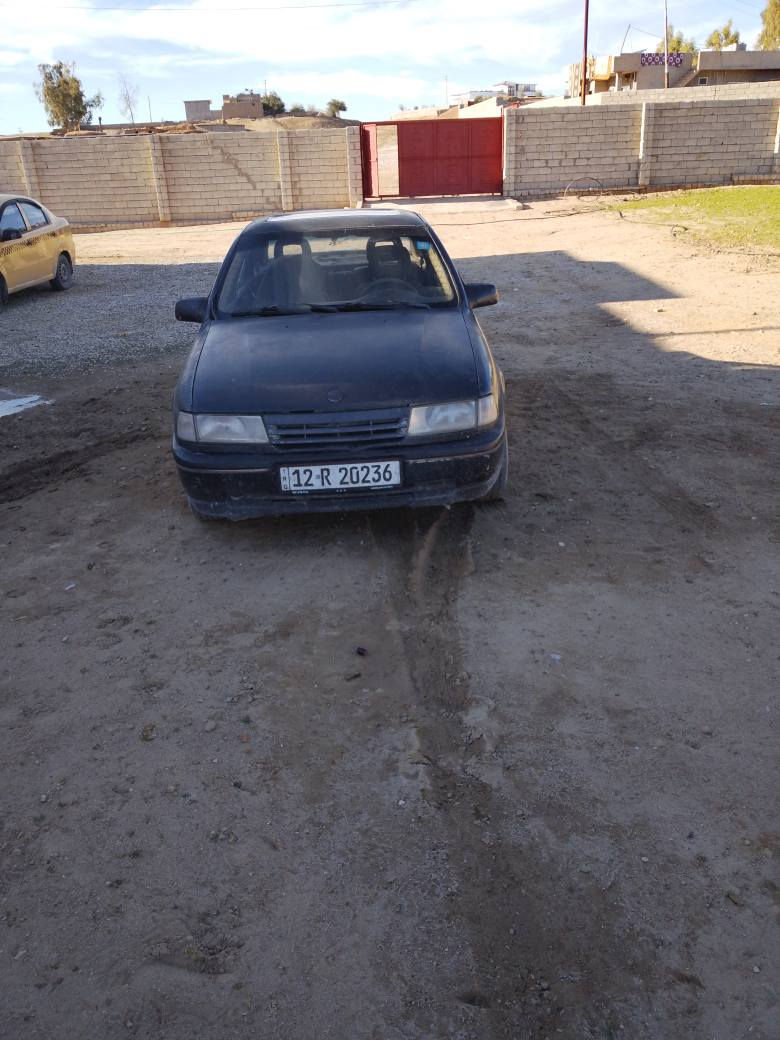 فكتره حجم 18 موديل 92 السعر 35 وبيها مجال وبسمي *********** موصل, نينوى
