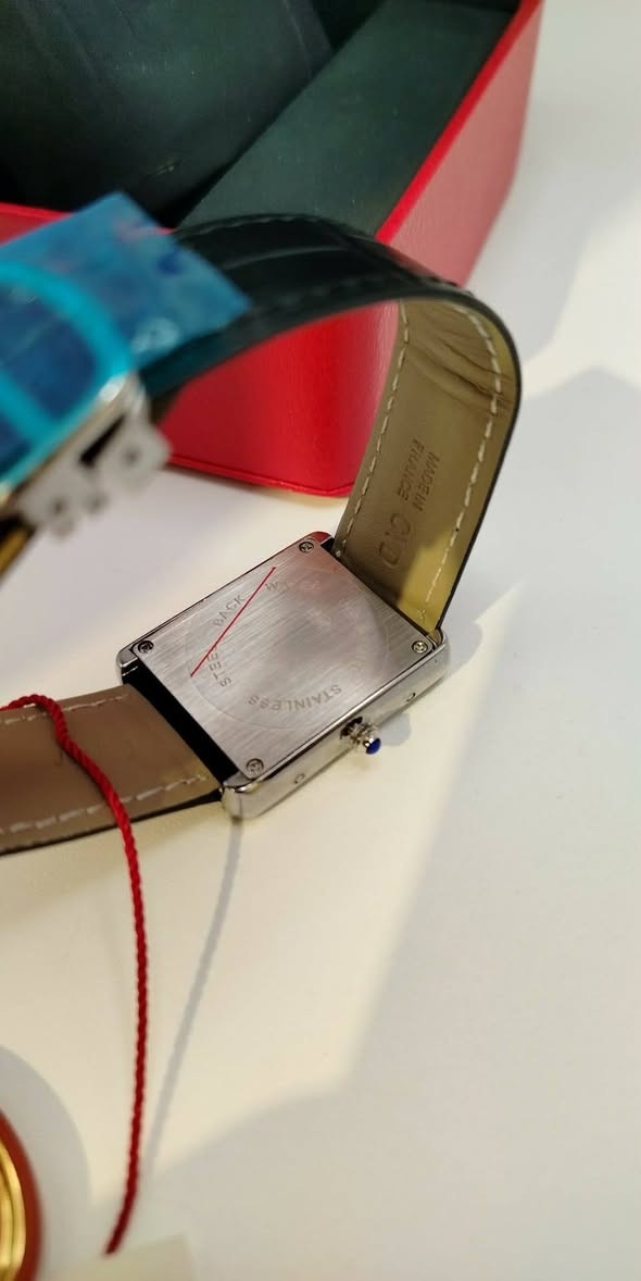 ساعة ماركة كارتير مختم مع الملحقات يوجد توصيل


**إذا كنت صاحب هذا الإعلان وتريد حذفه لأي سبب، رجاءا أرسل رسالة إلى الدعم الفني**