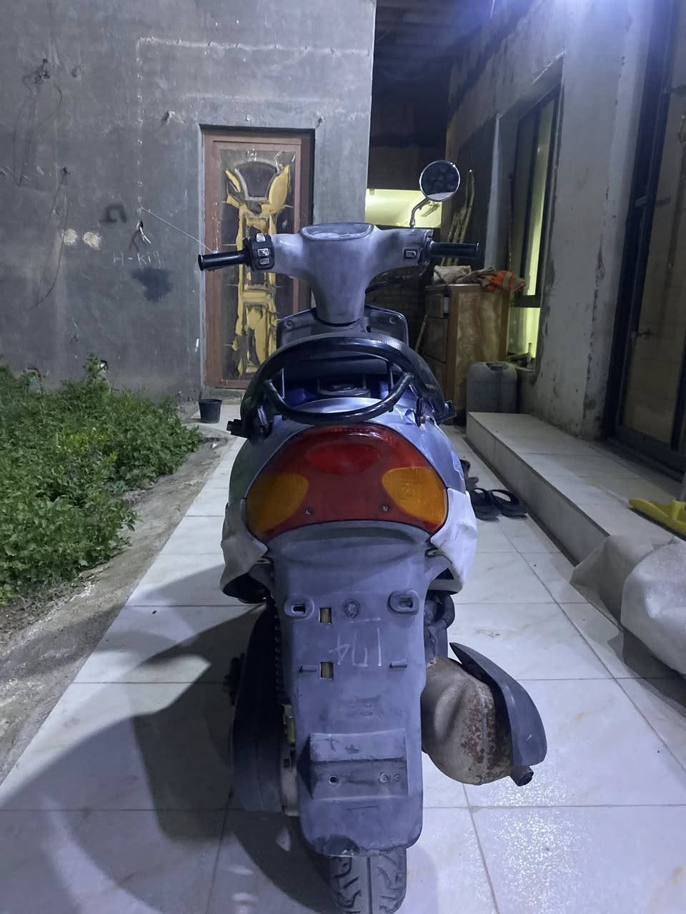 سلام عليكم دراجه بيجي فحل صفر جاج مكفوله كفاله عامه صارلها اقل شهر من طلعتها حاويه وين مايعجبك افحص نكرة سلف هندر مكاني سماوه سعرها خاص او تصال واتساب ***********
