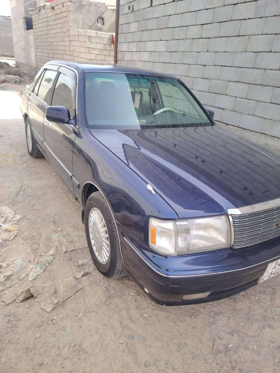 سلام عليكم راس ثور تكم موديل 97سياره نضيفه معنه كله تجي شوف بعينك مال بيت تبريد شغال رقم بصره نكليزي بأسمي سياره تحول ثاني يوم سعر 90وبيها مجال مكاني بصره شط عرب جزيره رقم ***********
