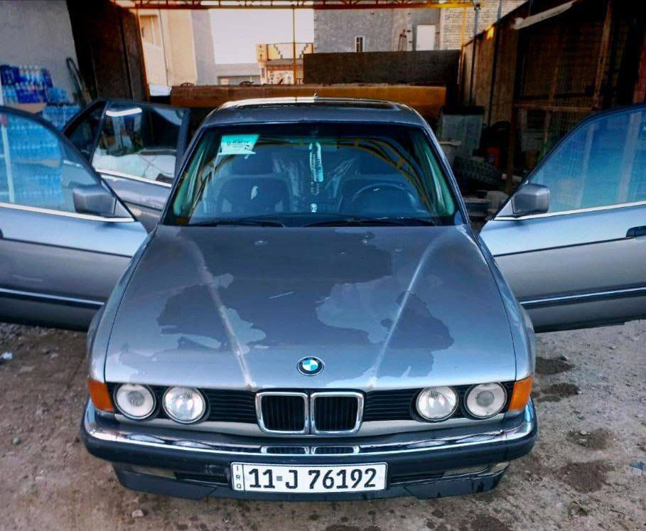 بي ام للبيع ٩٢ جنطه وقماره بلادي صبغ حزام محرك ٣ ونص رقم انكليزي بغداد الداخل نظيف مستعجل ع بيعتها السعر 45 والشراي بيها مجال 
مكانها صلاح الدين الدجيل الاستفسار الاتصال ع الرقم ***********  او ***********
