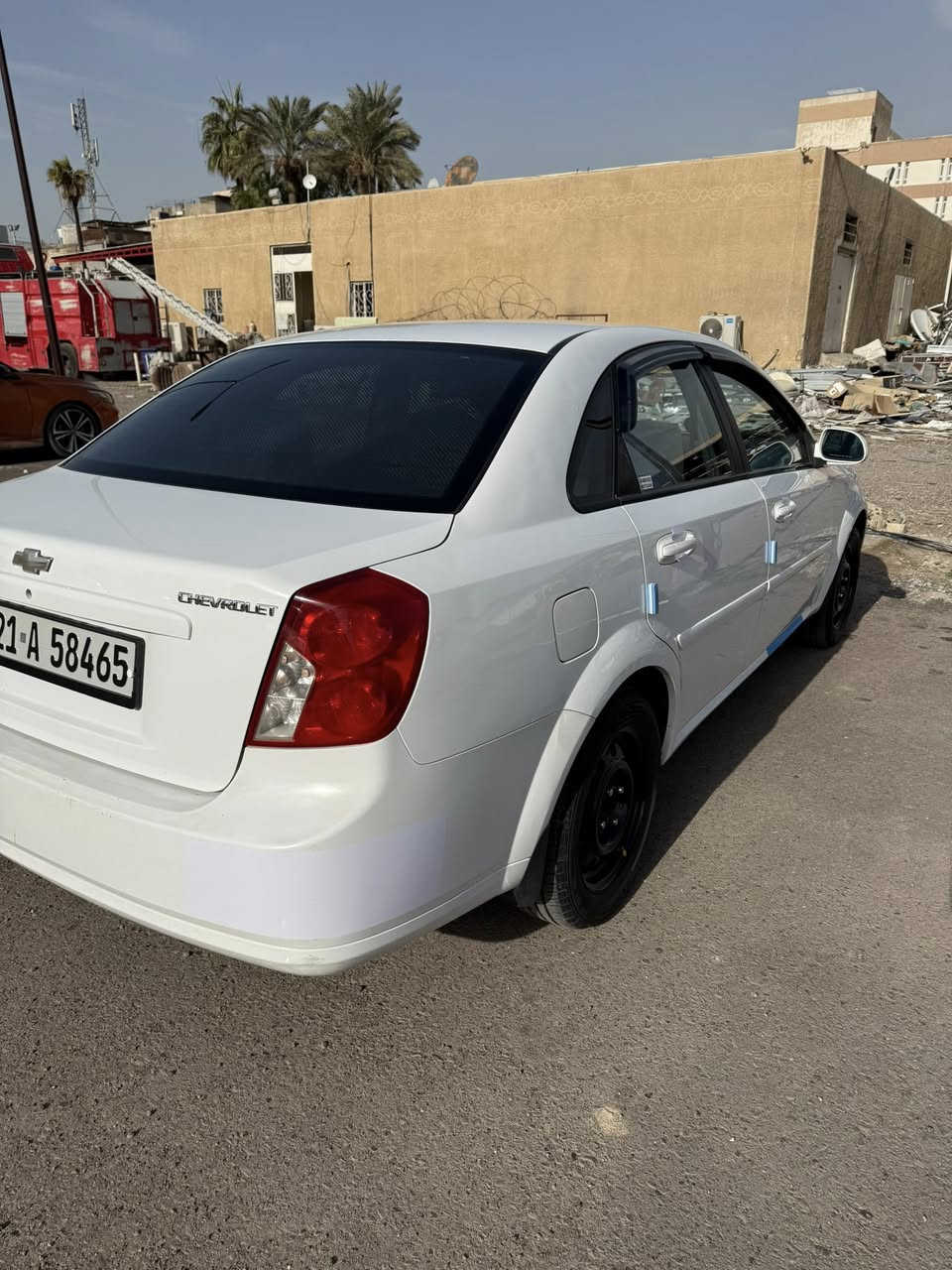 للبيع شوفرليت اوبترا
موديل 2012 رقم سليمانيه
السياره جديده 
حادثها جاملغ امامي يمين ويسار 
بدون دواخل ولا ايرباك 
البچم كبس 
بيها شبر كارت 
مواصفات الاوبترا معروفه عند الجميع
كير اوتوماتيك تحكم ستيرن 
مسجل بلادي 
بلوجكتر + لايت عالي زنون 
ادامه كامله صدر امامي خلفي 
تحويل بشرط 
محرك نظيف 100‎%
السعر 95 $ وبيها مجال ‎
مكانها بغداد القاهره 
للتواصل اتصال فقط 
***********
