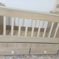 سرير اطفال • نضيف • ١م×١٫٥م