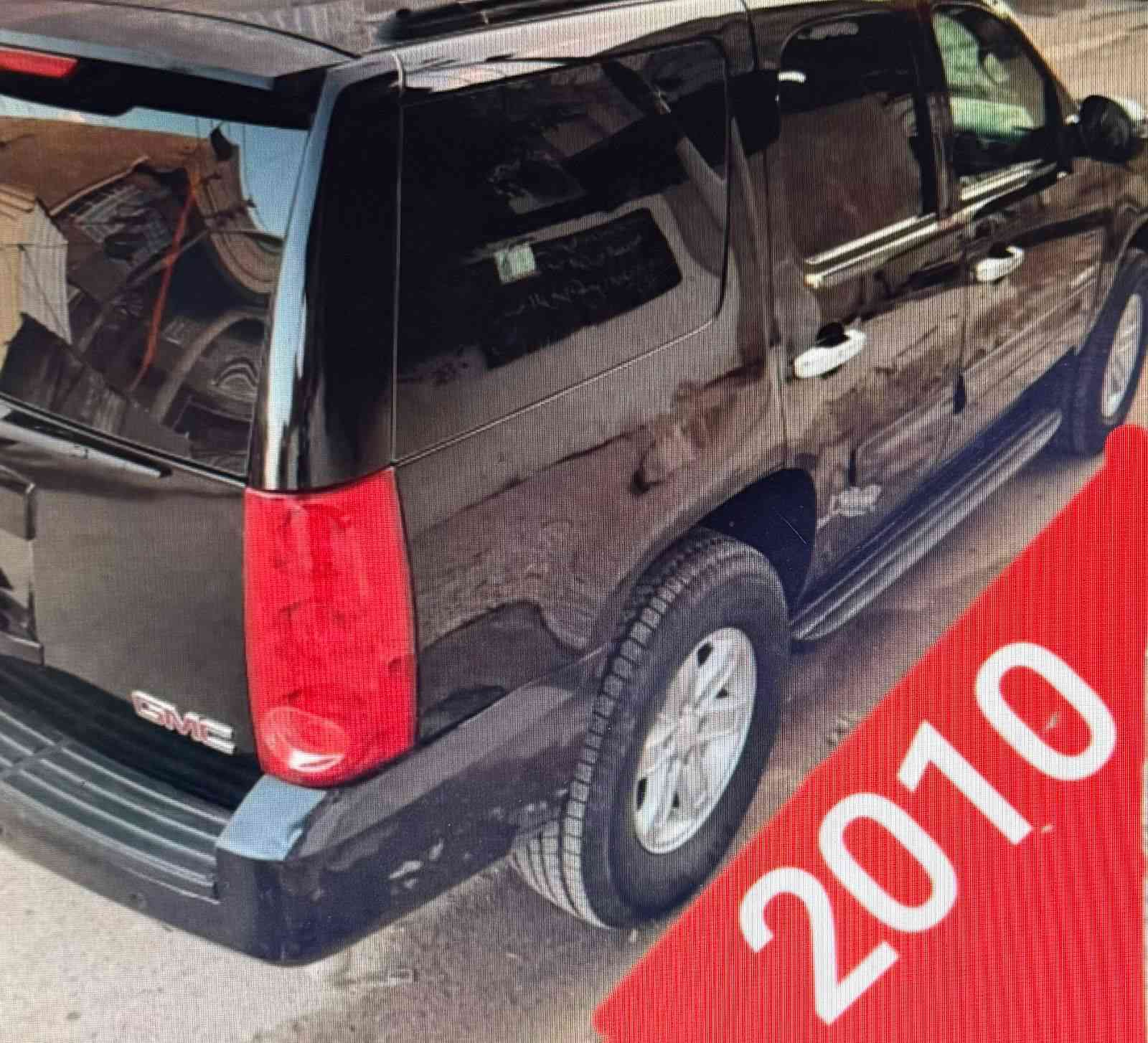 ‏يوكن أدوات أدوات مديل 2010 مكانها البصره المركز بيها جاملغ خلفي صبغ وشوي جراد بالبنيد مكفوله سرقه وكص وعشائر سعرها 105 وبيها مجال تجي وتشوف بعينك
‏رقم الهاتف للتواصل ***********
