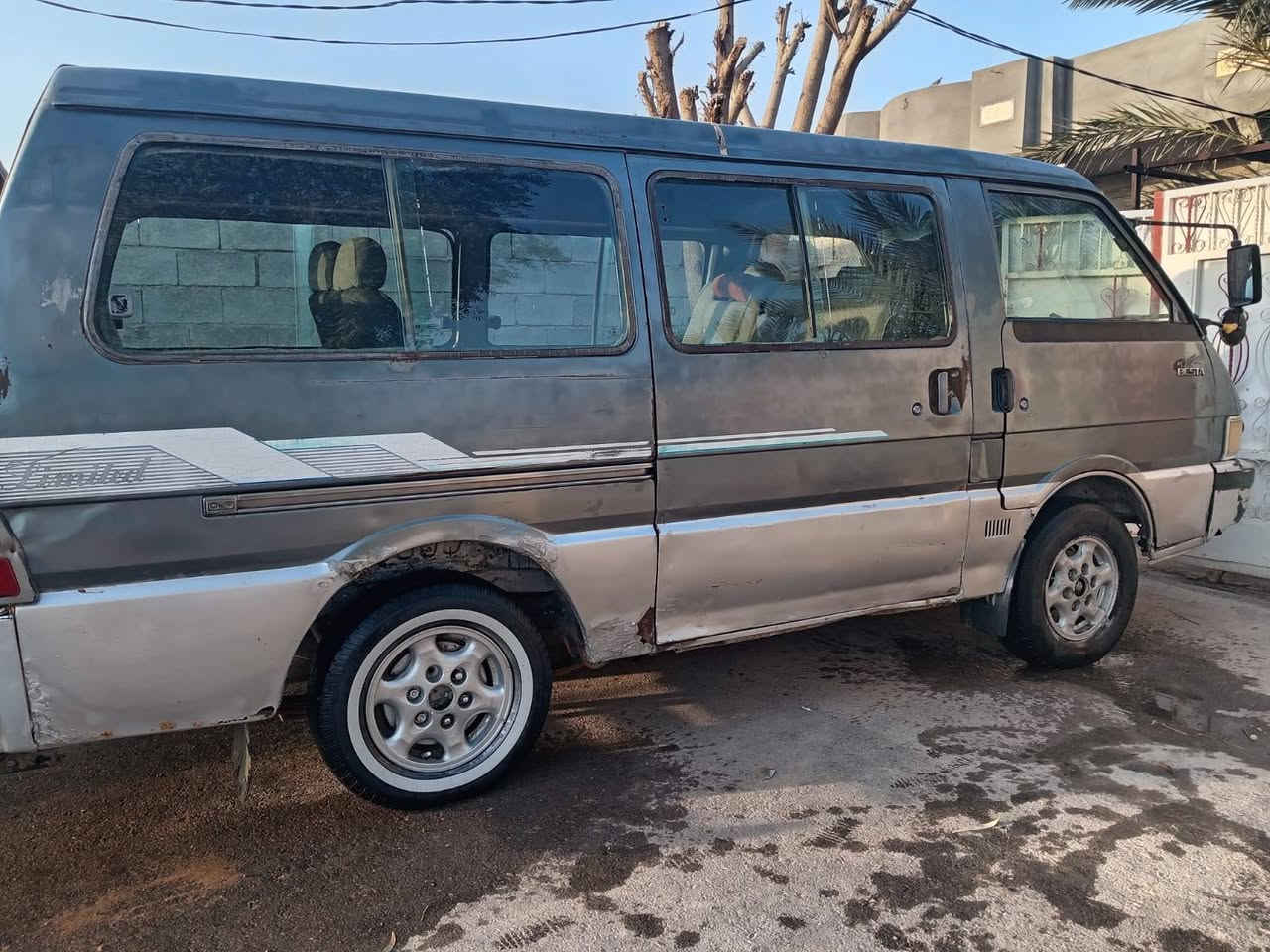 كيا بستا للبيع موديل 93 بغداد حمل  رقم نكليزي المكان ديالى الخالص السعر ٣٨ التفاصيل ***********
