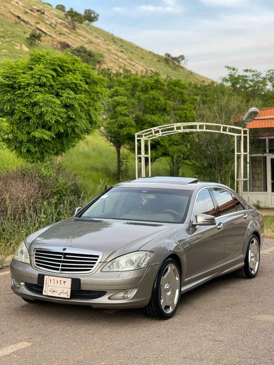 بەناوی خــــــــوای گەوورە و میهرەبان
مێرسیدز s500 AMG
 
دەرگا لارج

کوشنvip

٢٥ جولە کوشنەکانی دەجوڵێت

٨بستۆنی بێتۆربۆ مەرخووب

ناوودەری سفرە

٤تایەو ویلی مایباخ لۆکــ

دەرگاسەحب

٣پـەردە

صالۆنصاسای بیلاد سپۆرت

یەک چرکەو $ببڕە

جامی دژە فول polorise

صلایــد

کامل تەحەکوماتی سەر سووکان

دەبڵی هەوا مەزبووت

تەنها یەک پارچە بۆیاخ بێدەعمو بێ لێ دران

زۆر زۆر مواسەفاتی تریش 
سەیارەکە بێ چاڵ و بێ شوختە
نرخ«٨٠» وەرەقەو کەمێک مەجال
سەیارەمە بەس ماشااللە ی دەوێت حلبجة, السليمانية


**إذا كنت صاحب هذا الإعلان وتريد حذفه لأي سبب، رجاءا أرسل رسالة إلى الدعم الفني**
