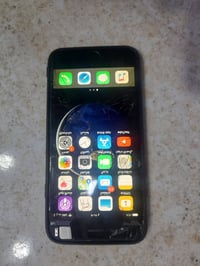 ايفون S6 • ٣٢ • شاشة مكسرة