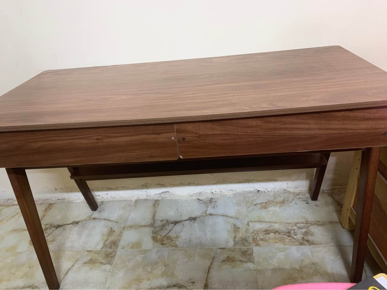 ميز دراسة نظيف 
العنوان بغداد الحرية السعر 50 بغداد, العراق


**إذا كنت صاحب هذا الإعلان وتريد حذفه لأي سبب، رجاءا أرسل رسالة إلى الدعم الفني**