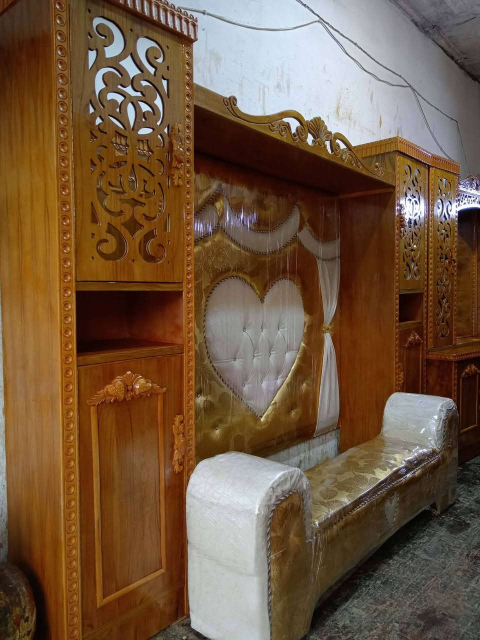 للبيع غرفة شغل حديث ابراج ناصي كلها نقش زان
السعر 700
العنوان موصل بالايمن


**إذا كنت صاحب هذا الإعلان وتريد حذفه لأي سبب، رجاءا أرسل رسالة إلى الدعم الفني**