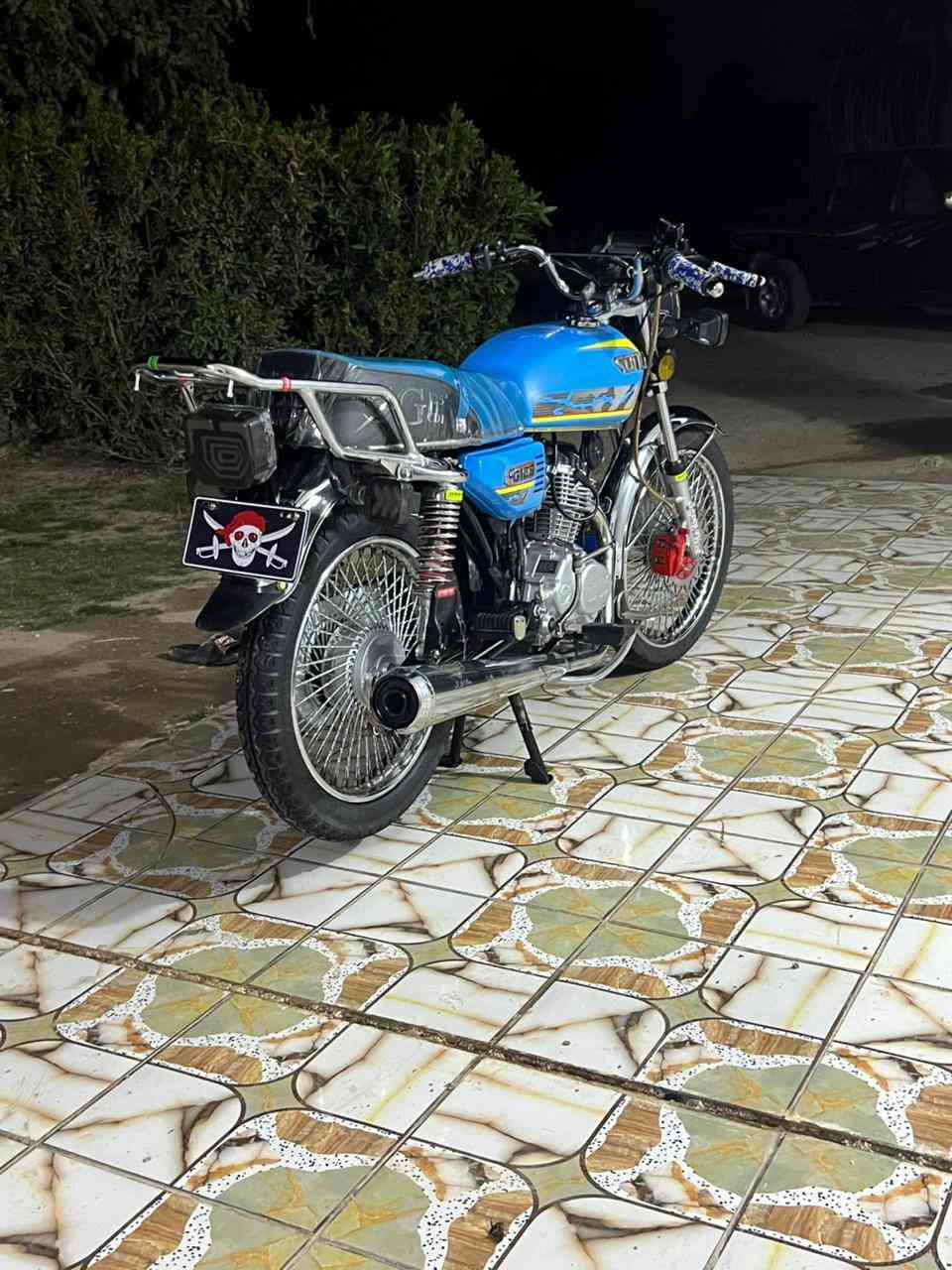 تايكر ٢٤ اوراق كفاله عامه جديده سعر ٦٥٠ وبي مجال بصيط جدن مكان جبله *********** او مروس حسب القناعه
