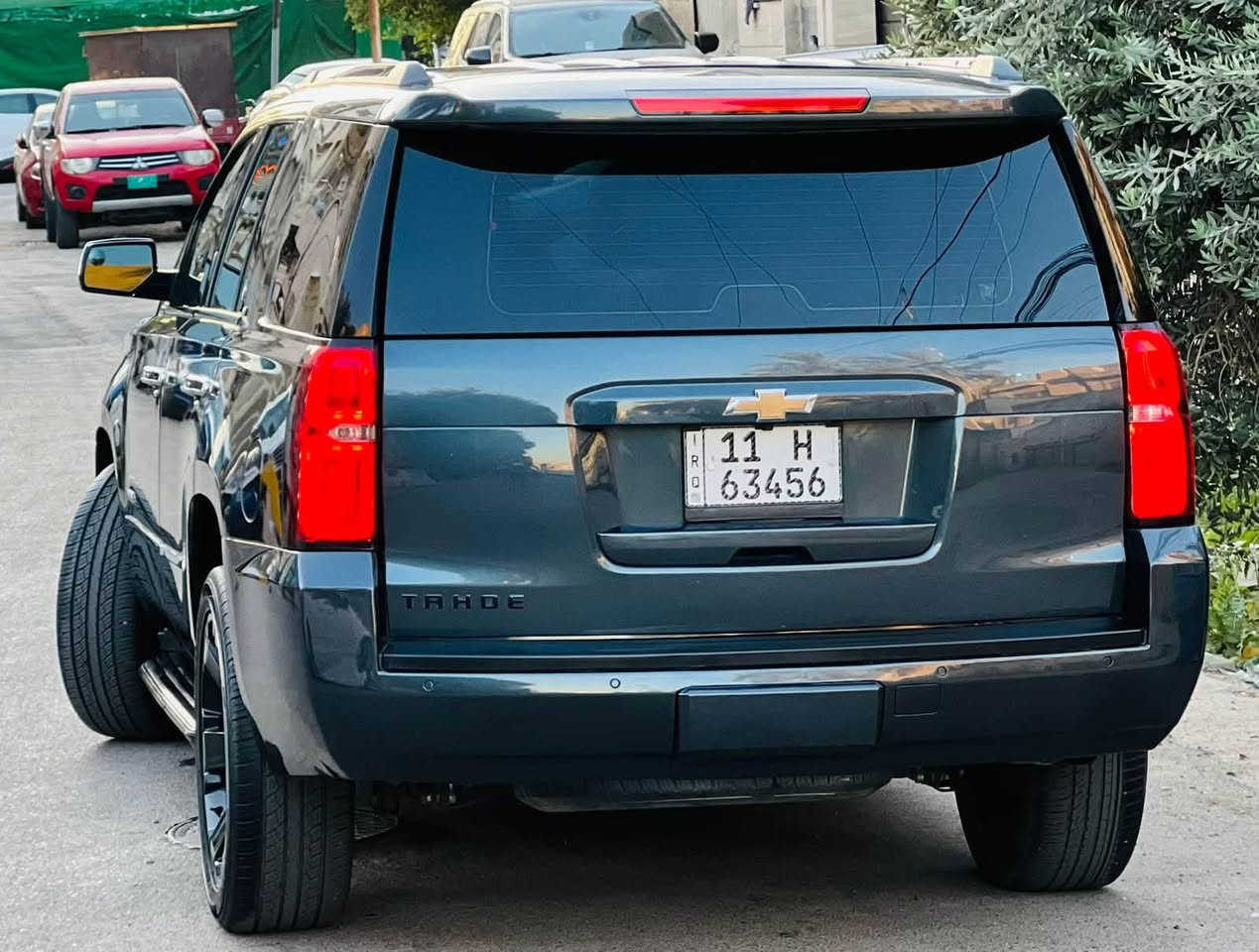 تاهو ٢٠١٩ بغداد الدولي جديد بسمي تحويل مباشر سياره نضيفه وجاهزه حادثها جاملغ مبدل وبيها مكانات صبخ وكلي بل صفاح فقط فووول سياره عدى البصمه فقط جنطه كهرباء فتحه كشنات خزن ميموري شاشه قاصه وباقي مواصفات معروفه عارضها ب ٢٦٣  وبيها مجال 
***********
