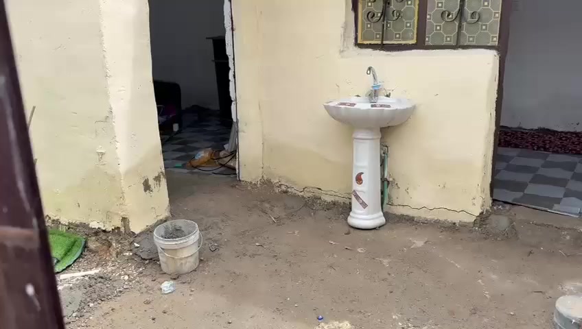 مشتمل طابوزراعي سند 25 المساحه 100 البناء بلوك السقف سندويچ طويريج حي المستقبل سعر المشتمل جداً مناسب 28 مليون يتكون من غرفه وصاله واستقبال ومطبخ طويريج حي المستقبل 
ابوايه ***********
ابوحسين ***********
