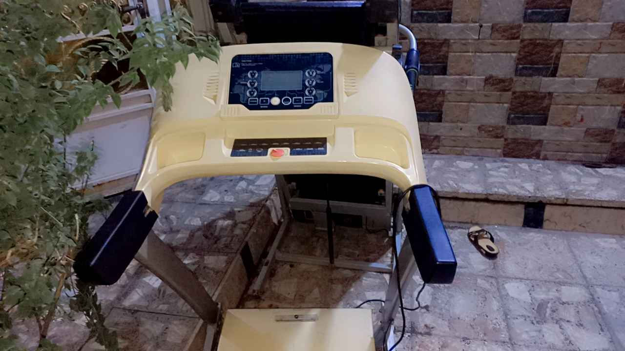 جهاز جري استخدام منزلي نضيف جدا وزن يتحمل ١٦٠كيلو بي حزام تكسير شحوم تدليك جسم كامل موصفات مبي ثري سماعات بلوتوث العنوان بغداد بغداد, العراق


**إذا كنت صاحب هذا الإعلان وتريد حذفه لأي سبب، رجاءا أرسل رسالة إلى الدعم الفني**