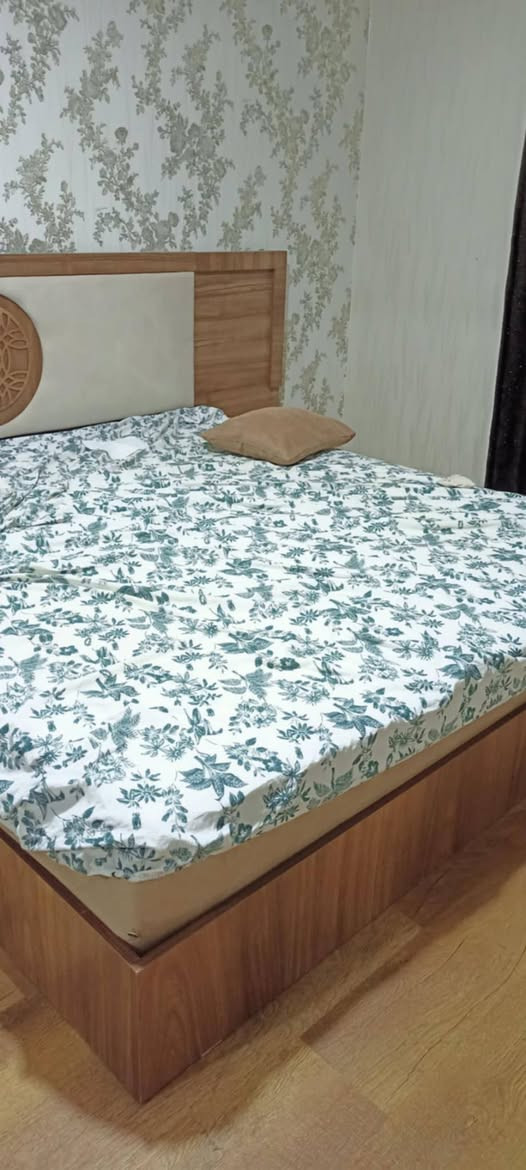 غرفة نوم تركيه 7قطع كلش نظيفة
للاستفسار ***********
