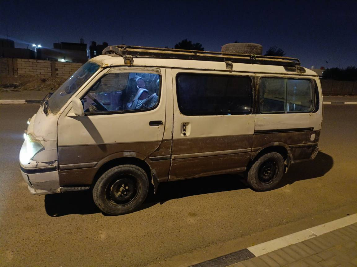 سلام عليكم سيارة كيه رقم بصرة مكينه وكير ونجي بل جيس مشط باور جدد سيارة حلوة وترايك وين متريد تخم تير حداديه نص عمر سيارة مابيه كشنات سعر سياره 22بيه مجال ستفسار *********** مكان سيارة البصرة حي الحسين البصرة, العراق
