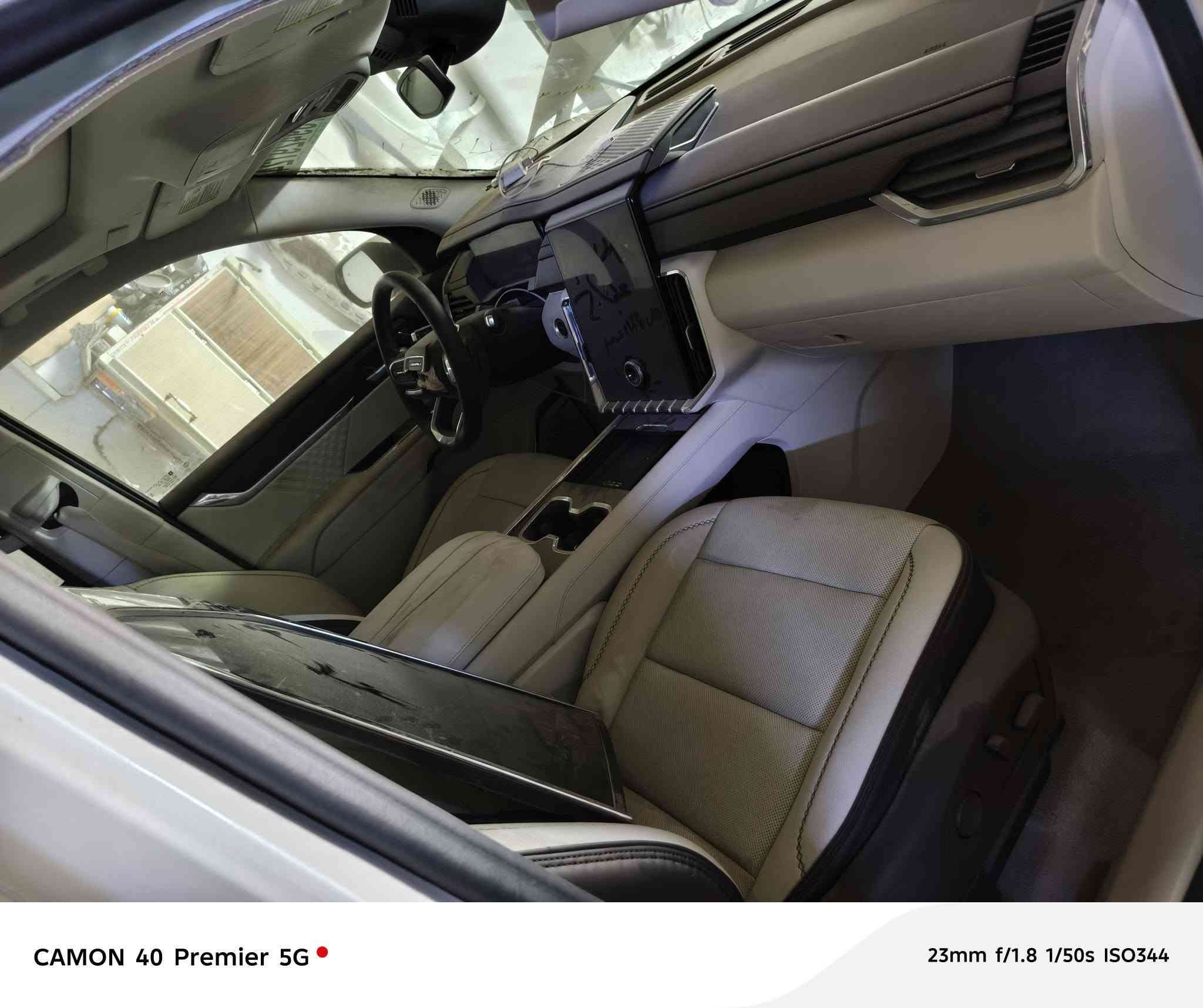 السلام عليكم من رخصت الادمن للبيع او مراوس حسب القناعه اكاديه مديل 2024 ماشيه 4الف السعر ٢٤٠ قفل بدون رقم حالين عد الصباغ ***********
