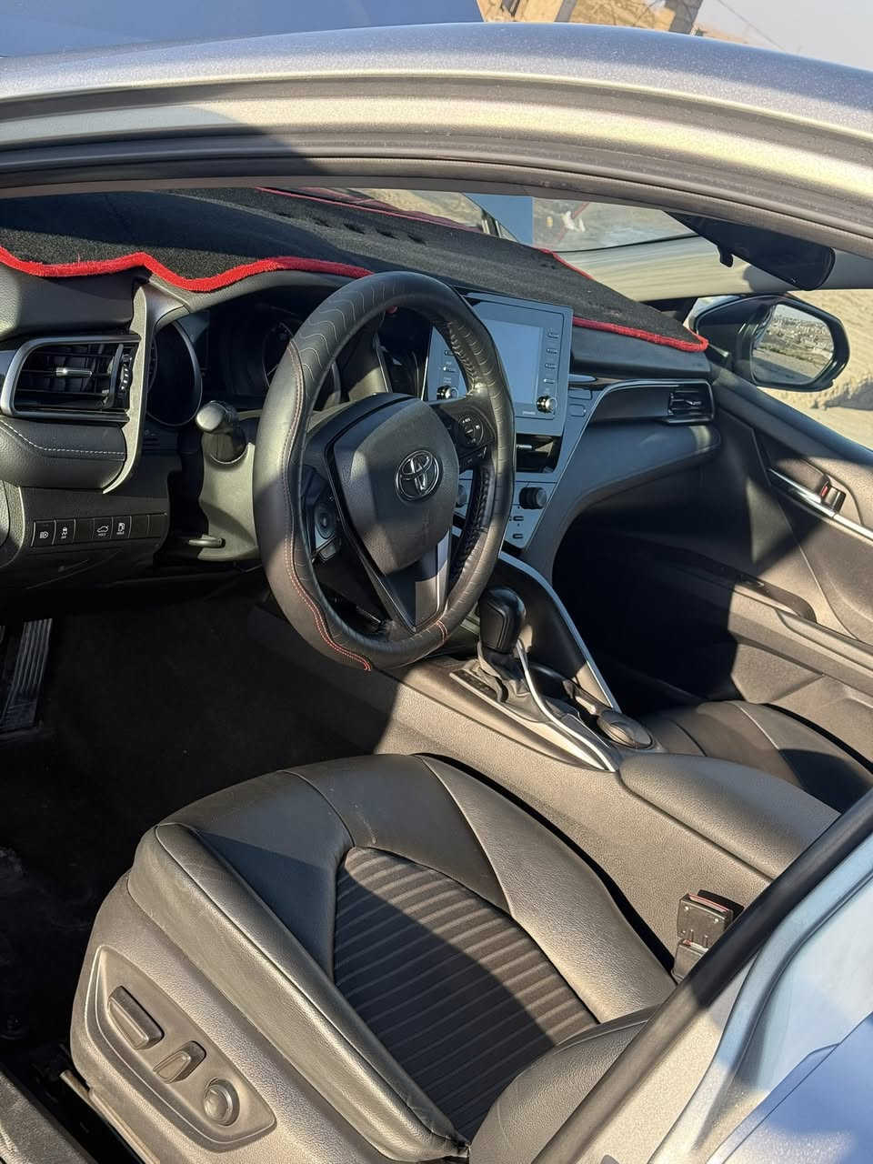 كامري 2021 SE
ضرر/جاملغ وبنيد مبدل 
سعر/195وبيهه مجال 
للاستفسار واتساب اتصال ***********
سيارة اسمي تحويل او وكالة 
سونار موضح بالصورة سيارة نظيفة داخل وخارج
