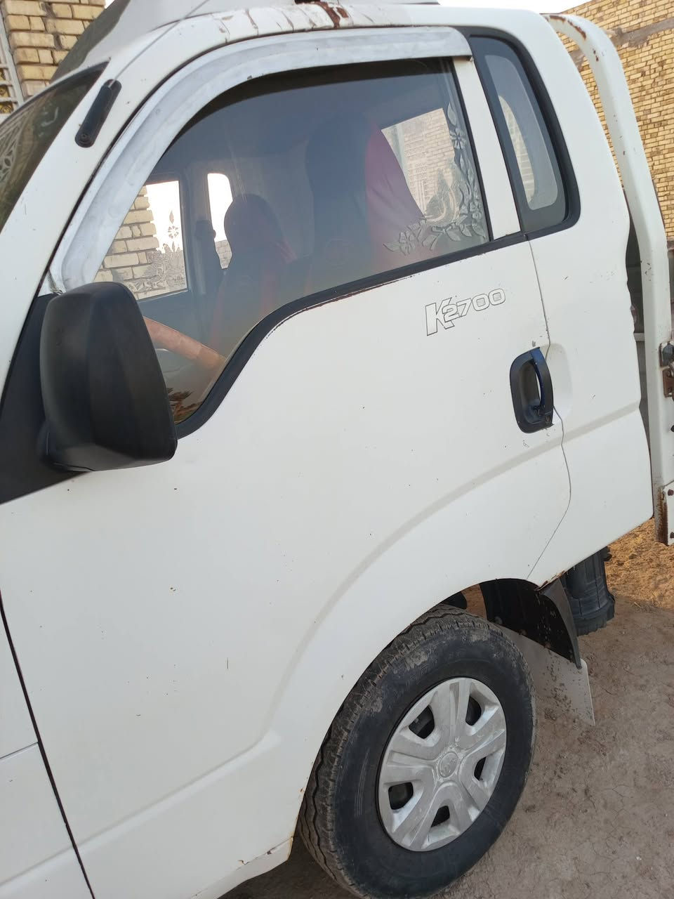 سلام عليكم سياره للبيع كيه  موديل2011.رقم ذي قار سياره مكفوله كفاله عامه مكان  ناصريه ***********
