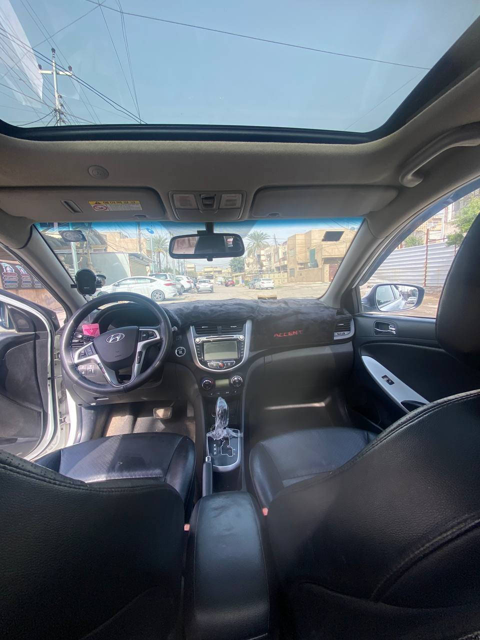 هونداي اكسنت 2014 فول مواصفات
ماشية 79 كيلو حقيقي
خليجي كوري مواصفات و استيراد خاص اعلى فئة بالاكسنت رقم بغداد بأسمي
محرك 1600 + كير اوتو ( مكفولات )
مكفولة من الضربة والصبغ والتبديل تبريد ثلج ، صدر جديد
مواصفاتها /
1- بصمة ابواب وتشغيل
2 - تبريد بيانو
3 - فتحة سقف
4 - كراسي وابواب جلد بلادي
5 - مري شفط مع القفل والفتح
6- تدفئة مقاعد
7 - تدفئة مقود
8- ترحيب ذكي
9 - شاشة خرائط + كامرا بلادي
10 - حساس خلفي بلادي
11 - شاشة معلومات وسطية
12 - لايت اوتو مع حاجب + عدسة
13 - ويل كب بلادي + 4 دسك
14 - نظام ECO الاقتصادي
15 - نظام مانع التزحلق
16 - اشاير بالمري
17 - تحكم مقود جهتين ... وبعد بيها هواية مواصفات
***********
السعر 106 وبيها مجال
