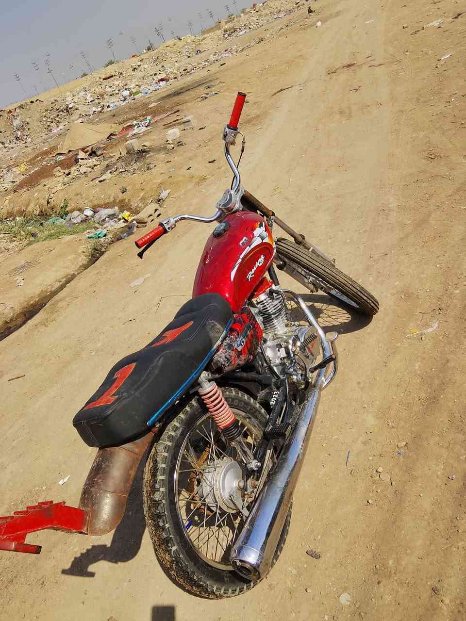 دراجه حربي مكينه تيربو موديل الدراجه 2023فول النضافه دراجه مرتبه وخير من الله سعر 750وبيه مجال بصيط تصل ***********المكان بابل السكندريه
