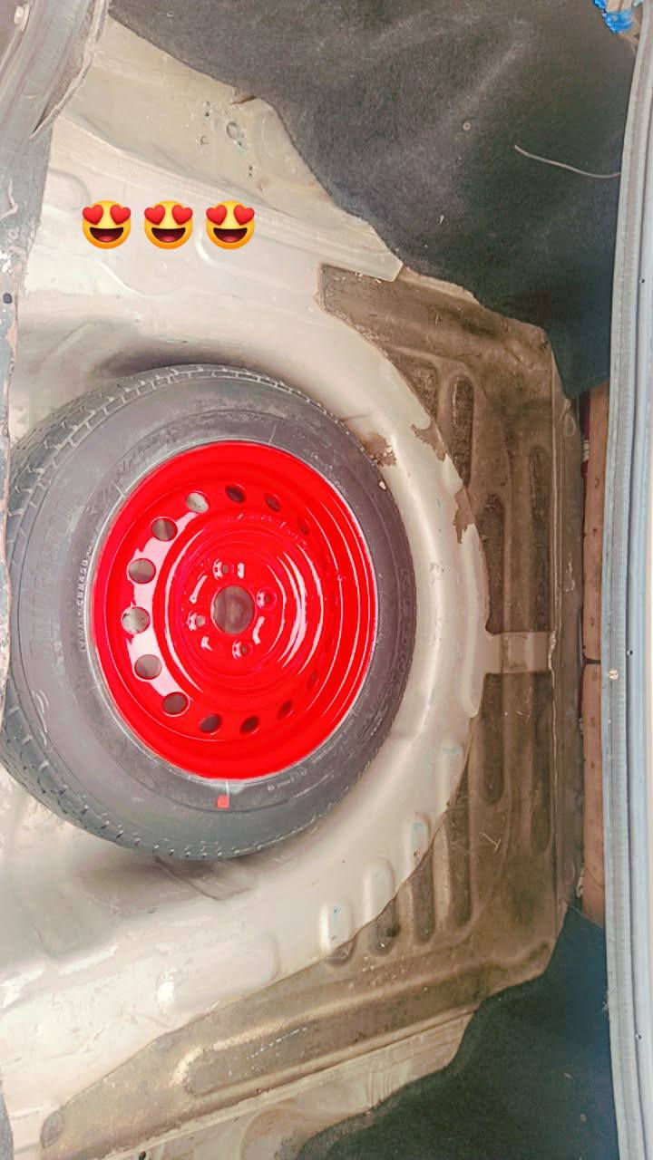 سلام عليكم سياره للبيع موديل 93 سياره مصبوغه جماليه ضربه بل دوسه ولباقي مكفول من كل جانب جاهزه سياره عنوان ذي قار رفاعي رقم ***********
