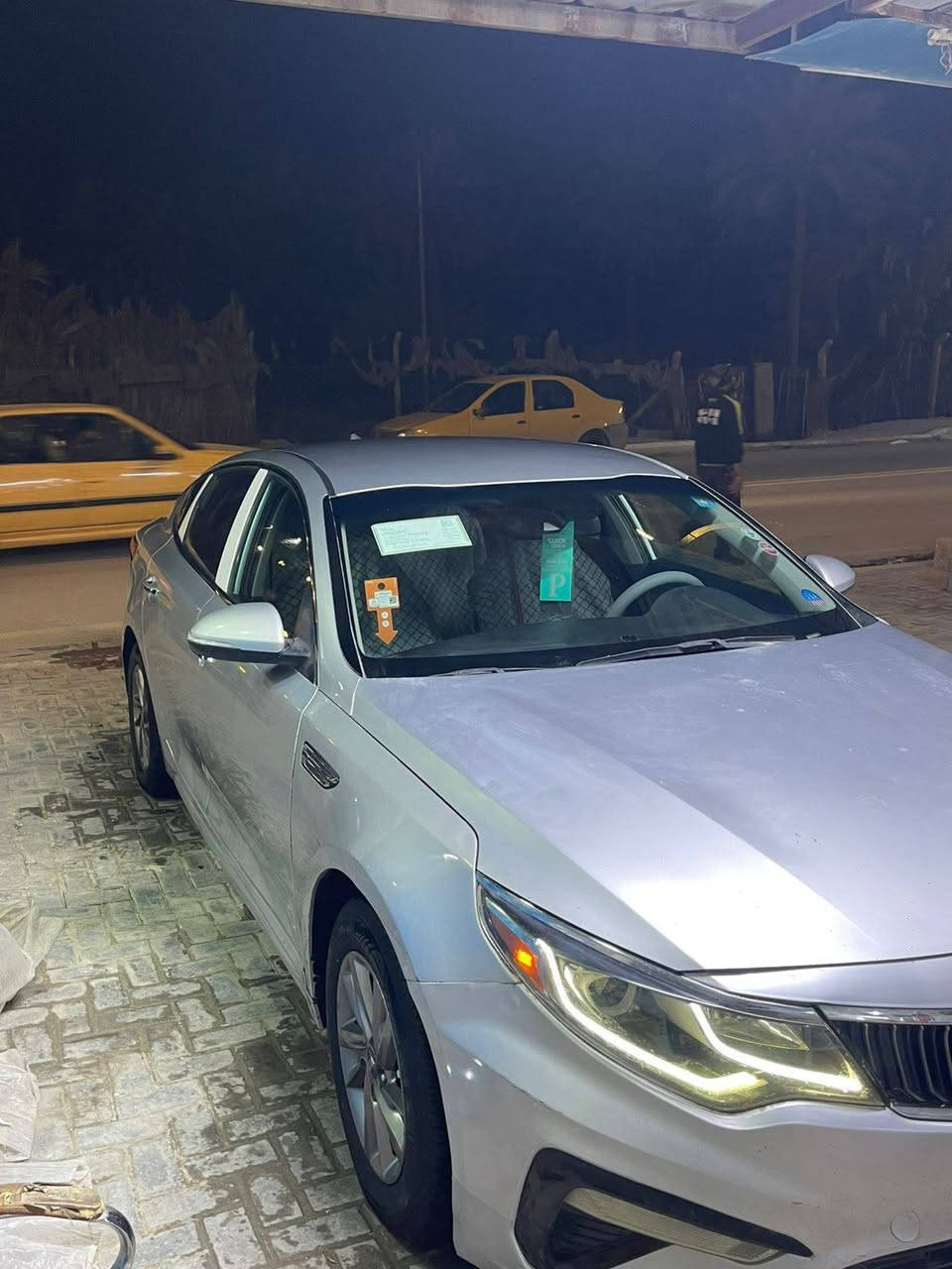 للبيع ابتيمه 20 أمريكي حره بسمي 
بيها جاملغ صبغ وبنيد مبدل السعر 137 
ماشي 100 رقم بابل دولي 
مكاني سماوه 
***********
