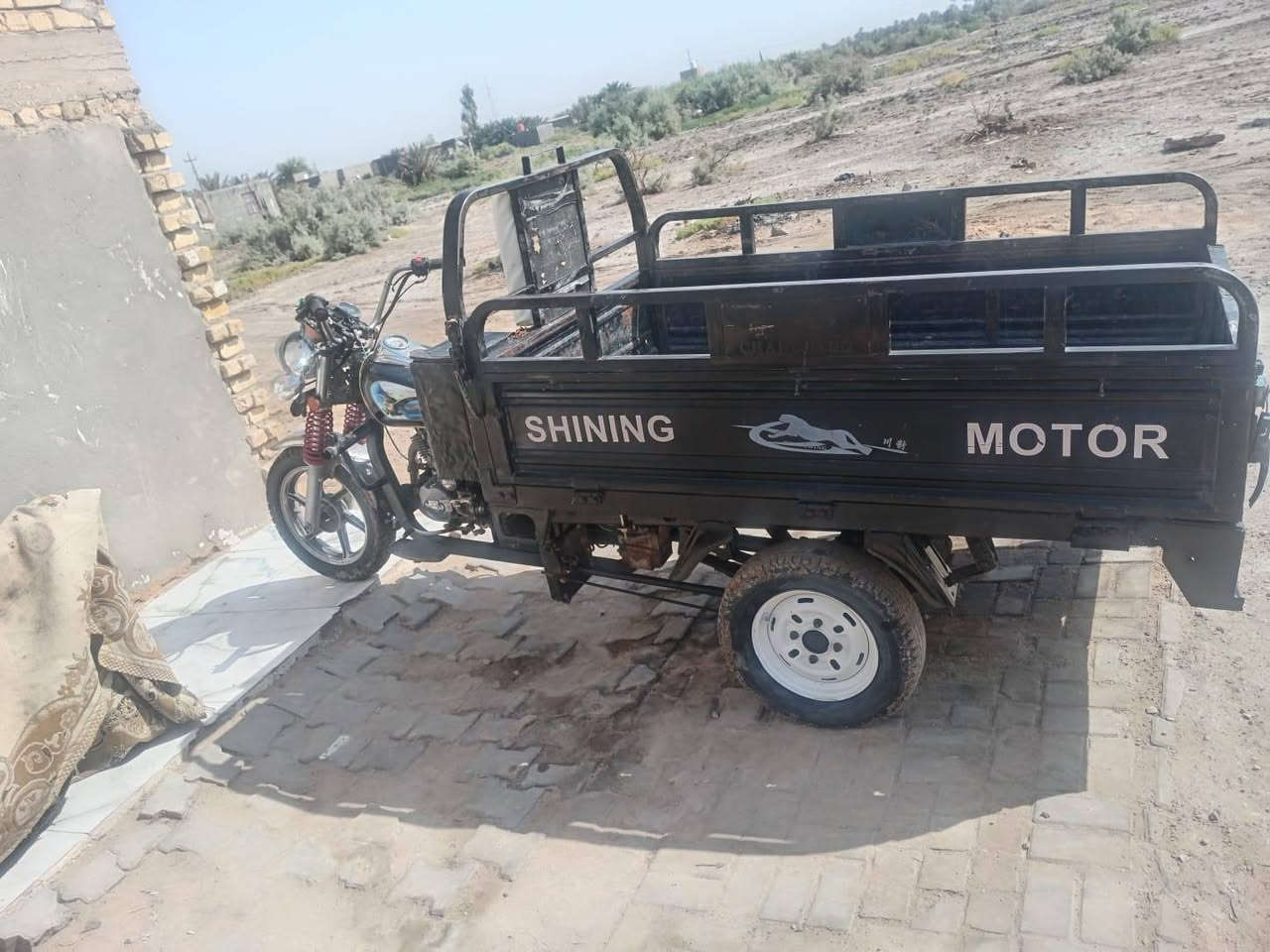 سلام عليكم ستوته  صقر للبيع موديل ٢٠١٨ محرك أمتيئار اورقها ضايعه بيه قليل  لحيم بركبه كهربائيات كامله تأيرات جدد دبلات جدد سعر٧٥٠ وبيه مجال قليل حق جيه المكان الديوانية قضاء الحمزه الشرقي ***********
