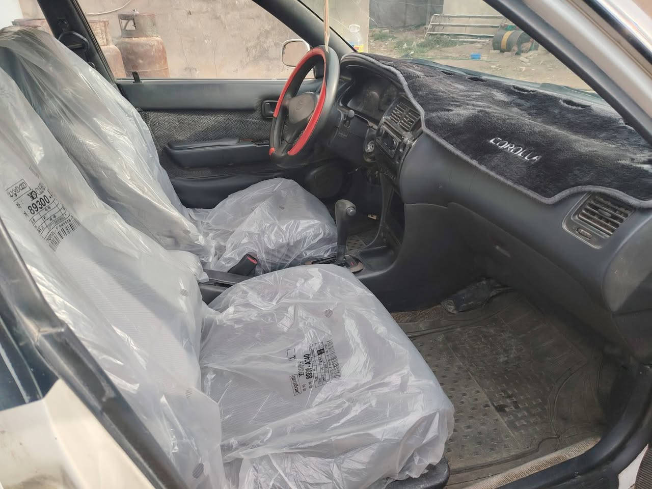 كولا للبيع موديل ١٩٩٤ سياره جاهزه كما موضح بالصوره مشروع وطني سنويه لل٢٨
كير اوتوماتيك السعر ٥٠ و بيها مجال حك الجيه مكاني بغداد المحموديه  للتواصل***********
