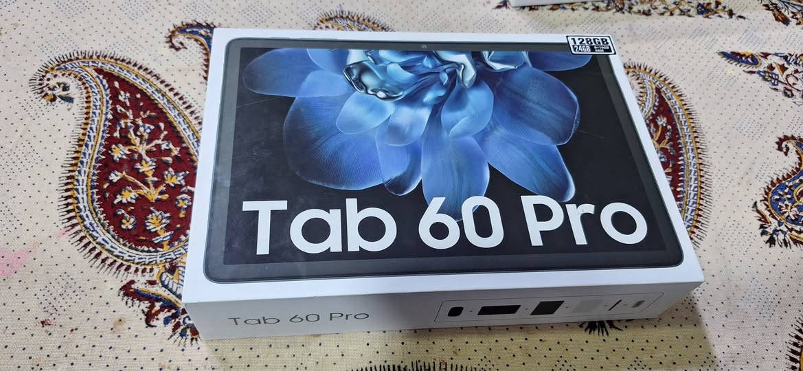 السلام عليكم للبيع Tap 60 pro
10.1 800×1280 
Ram 8+16GB RAM 128 ROM 
7700mAh Battery 
Front 5Mp Rear 8Mp 
UMS9230 Ocrta core 1.6 GHz 
242.7×161.5×8.5 mm
مكاني المشتل السعر 125 وبي مجال استعمال قليل جدا 
سيم كارت كيبورد ماوس قلم  رام خارجي ايضا 
*********** للاستفسار وتساب او اتصال

