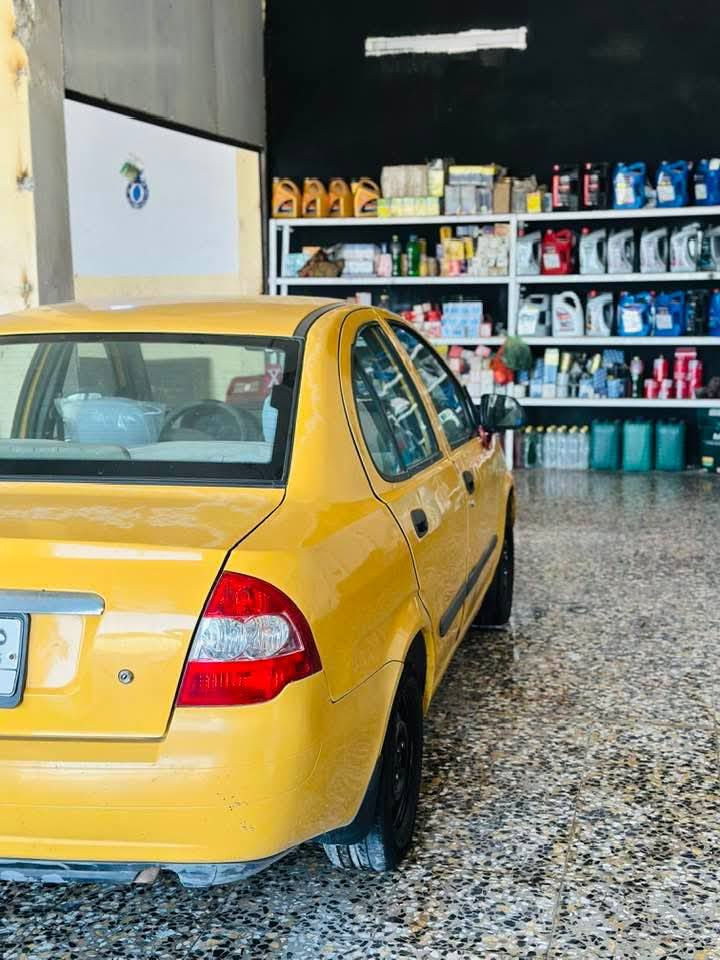 السلام عليكم طيبه موديل 15 مكينه وكير خير من اللة تبريد عوزة كهربائيات بيه جاملغ مبدل وبيه شبر بارد بالباب مال الصدر مصفره هيئة وغرامات 
السعر 33 وبيه مجال مكاني كربلاء طويريج 
رقمي ***********
