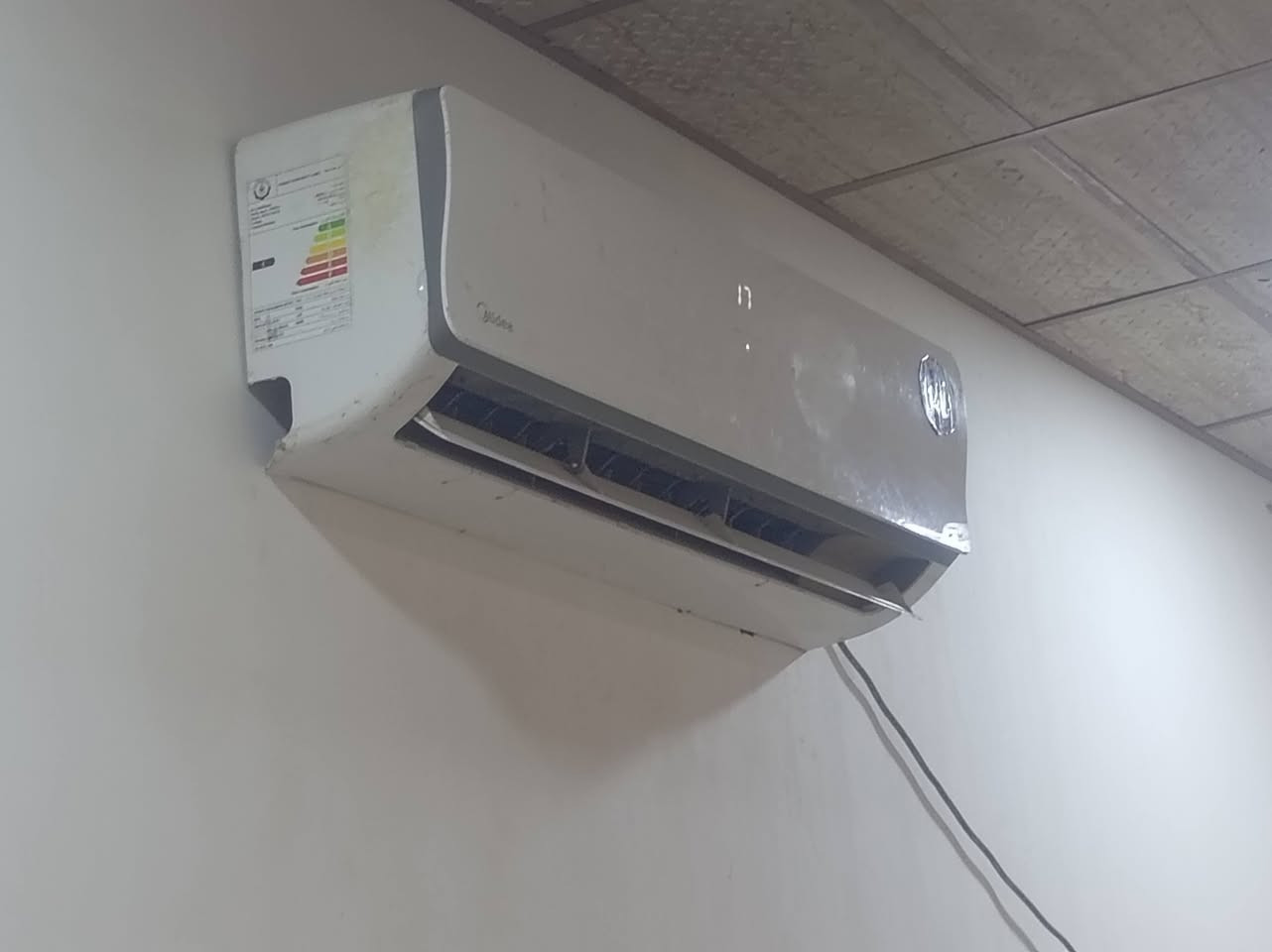 أدمن وافق 👇 سبلت ميديا طن ونص تبريد ونضافة فول بواري غاز جدد..للبيع ***********  اتصال +وتساب
