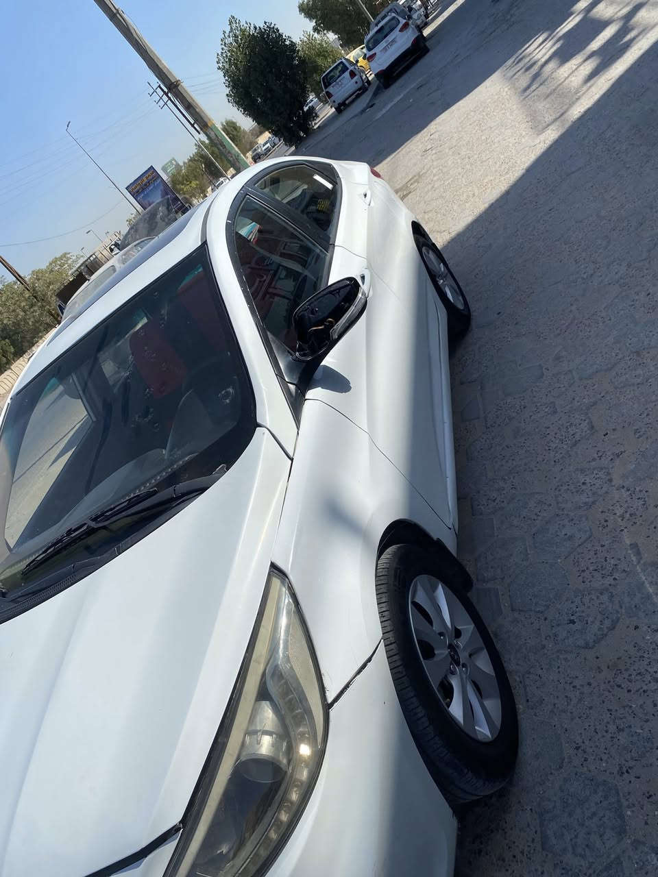 اكسنت 2016 محرك 1600 بلادي فول السياره  رقم بغداد انكليزي بسمي السعر 85 وبيهي مجال الحدث بجم مكاني نجف وتساب ***********
