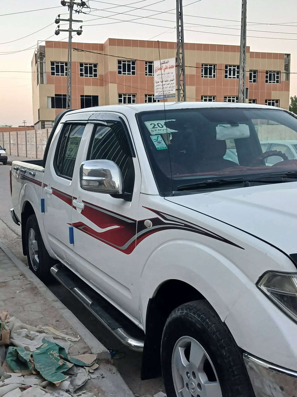 السلام عليكم نيفارا للبيع موديل 2009 رقم أربيل تحويل شوكت متريد بسم عربي مكينة محور vvt2500 اوتماتيك جدد مكفولات تبريد شغال كهربائيات كلها تشتغل مكفولة من الضربة والتبديل سيارة كلش نظيفه امانه الله دواخلها نظيفة صدر جديد مكانها واسط العزيزية السعر 85 بيها مجال ***********
