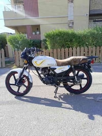 للبيع سونلنك ماكس مديل 25 اوراق كاملة سلف وهندر ماشية 6 الف مكينة خرسة...