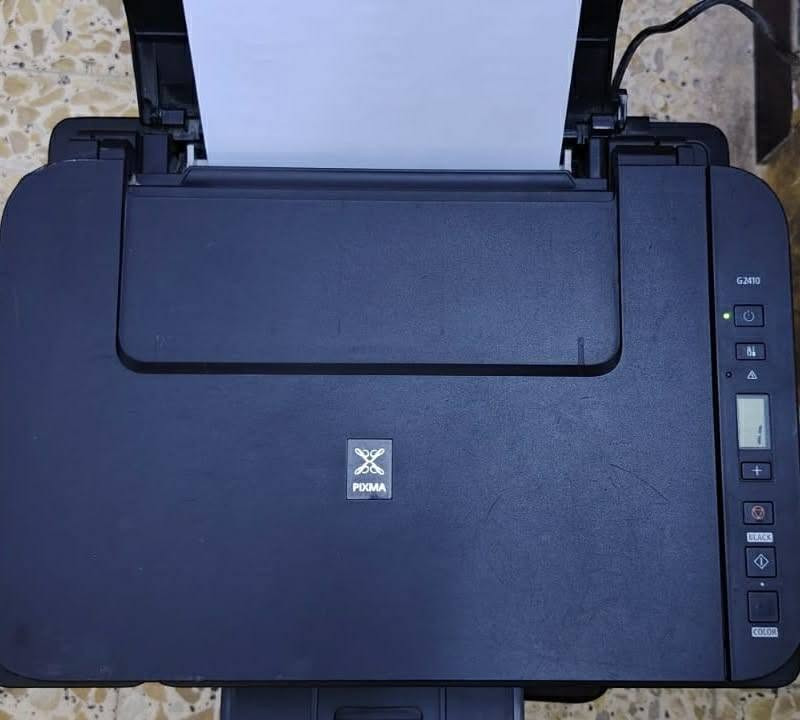 السلام عليكم طابعه كانون pixma g3410 للبيع استخدام قليل  مستخدمه السعر 130
استنساخ ملون عادي طابعه نضيفه جدا 
مكاني بغداد الدوره ***********
