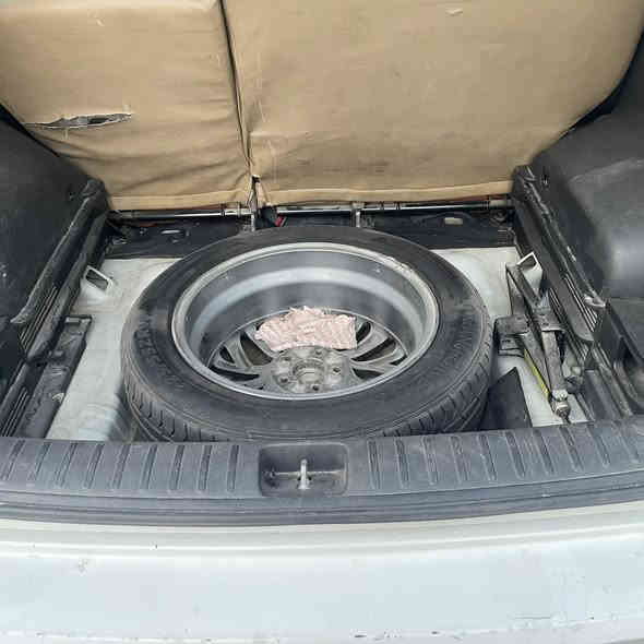 سلام عليكم.

للبيع  

هونداي توكسان   (خليجي كوري)

موديل 2019

كير + محرك بشرط مامفتوح 

(سياره مكفوله
————————-

لايت 5 عدسات

حساس خلفي 

كامره خلفي 

شاشه كبيره

شحن موبايل واير ليس 

درايف مود 3عدد- ECO- NORMAL -SPORT

تحكم استيرن جيهتين 

كروز سرعه 

مرايات شفط إشاره بل مرايات 

وتفاصيل اكثر ممكتوبه

بك لايت ليد LED 

هندبريك بل رجل 

مكان سيارة (بغداد حي الجامعة)
سعر205 مع مجال  

استفسار:"*********** واتس ولخط موجود
