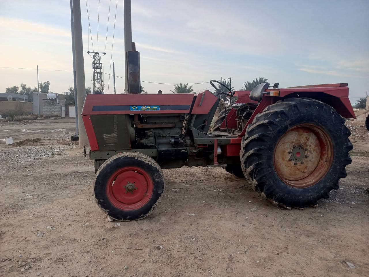 سلام عليكم تركتر اللبيع 80كله بل شرط كير هدروليك محرك لا صرف ولا بخار كهربايات كلة شغالة  العنوان جبارة كفري ***********الشراي يخابر
