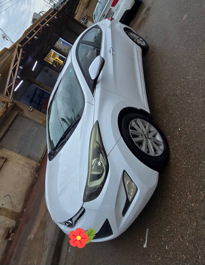 الالنترا خليجيه 
موديل 2016
حجم المحرك 1800
فتحه 
السعر 116
سونار منشور 
محرك كير تبريد حداديه كهربائيات مكفولات 
رقم السياره بغداد تحويل 
للاستفسار *********** الصويرة, واسط
