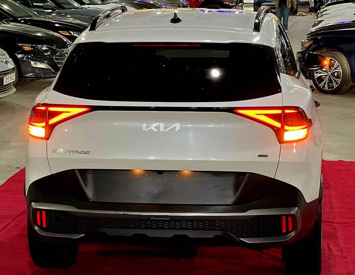 𝟐𝟎𝟐𝟑 𝐊𝐈𝐀 𝐒𝐏𝐎𝐑𝐓𝐀𝐆𝐄 𝐗-𝐋𝐈𝐍𝐄

کيا سبورتج X-LINE موديل : 2023 
اللون : ابيض 
سیارە بیها جملخ باب حافزل بولند
بدون دواخل شرط 💯
بجم کبس کولە بلاودی
عداد المسافة : 10 الف بعد زیرو 
حجم المحرك : 2.5L (4.سلندر)
سیارە فول فول ماعدل فتحە
المواصفات : 𝐗-𝐋𝐈𝐍𝐄
فـــول فـــول مـــواصفـــات 1/1
دةبل اكسل : 𝐀𝐖𝐃
كيج الكتروني
‏‎بصمة ابواب 
مرایە ایشارە 
‏‎بصمة تشغيل
تشغيل عن بعد
شاشة كبير
سحن وايرليس
هاند بريك بصمة
اوتو هولد :             
اوتو ستارات : 
اوتو ستوب :  
رادار امامي (تحديد مسار)
‏‎رادار جانبي (نقاط عمياء)
‏‎رادار خلفي (التحذير من الاصطدام)
‏‎حساسات امامي
‏‎حساسات جانبي 
‏‎حساسات خلفي 
نظام : 𝐄𝐂𝐎
نظام : 𝐍𝐎𝐑𝐌𝐀𝐋
نظام : 𝐒𝐏𝐎𝐑𝐓
كشنات جلد
كشنات كهربايي
كشنات هيتر
تحكيمات استيرن
استيرن هيتر
تبريد لمس
تبريد مركزي 
لايتات 𝐋𝐄𝐃 لسد عدسة زينون بلادي
بلاجكتور 𝐋𝐄𝐃 ليد بلادي
بكلايتات 𝐋𝐄𝐃بلادي
ويل كروم
بعد هوایە مواسفات 
☎️ ***********واتساب فایبر 
***********کورک فقط
عنوان📍اربيل داخل معارض أربيل, العراق
