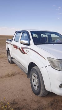 تويوتا • بيكم • بيك اب • فورويل • 2013 • تويوتا لاندكروزر • شاصي 22 • ...