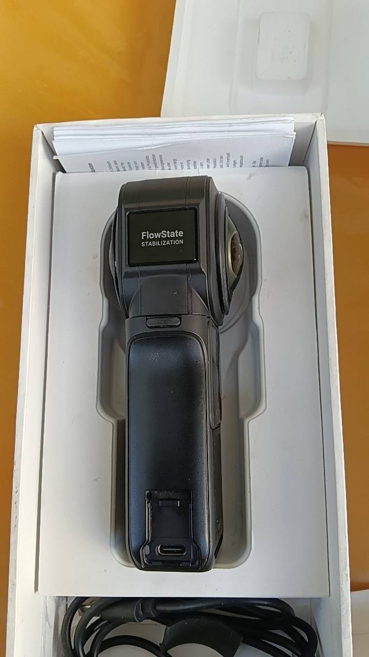 للبيع كامره انستا 360 درجه
وياهه رام 64 كيكه سرعه مالته 200
العنوان ناصريه مركز السعر 350الف
الكامره بيهه شخط خفيف بلعدسه مابي اي تاثير بتصوير     متواجد  ع خاص او وتساب ***********
