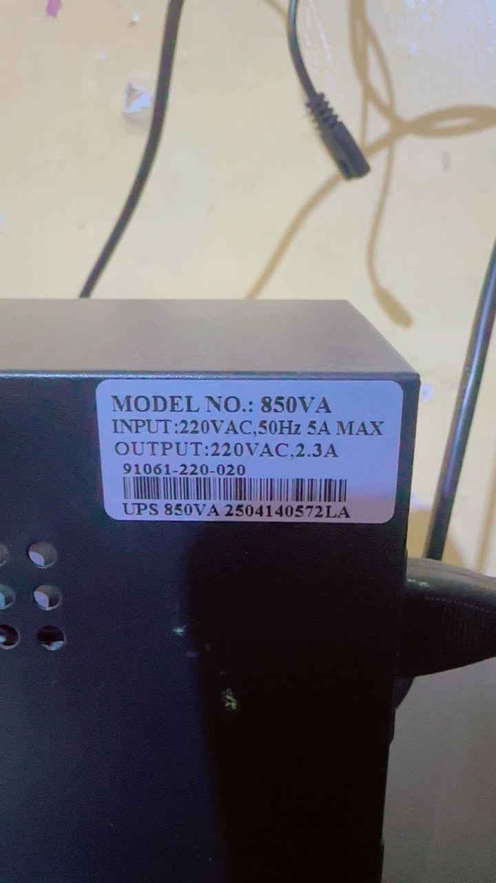 بسم الله الرحمان الرحيم 
اللهم صلي على محمدً والي محمد 
بلي 5 غير مصلح وغير مفتوح شخط وزلق مابي تجي تفحص على البيت وتشوف وتاخذه
ابيع على وضع الشركه 
واحد تيرا غير مهكر 
كله بالكراتون ملعوب بي 6 او 7 مرات
ويا 4 لعاب اون لاين منزلها بفلوس 
صور مرفوعه بامنشور 
وبي اس مرفوع بالمنشور ابيع وضع شركه تفحص وتكلب على مزاجك 
600 بي مجال 
عنواني بغداد كراده ***********
