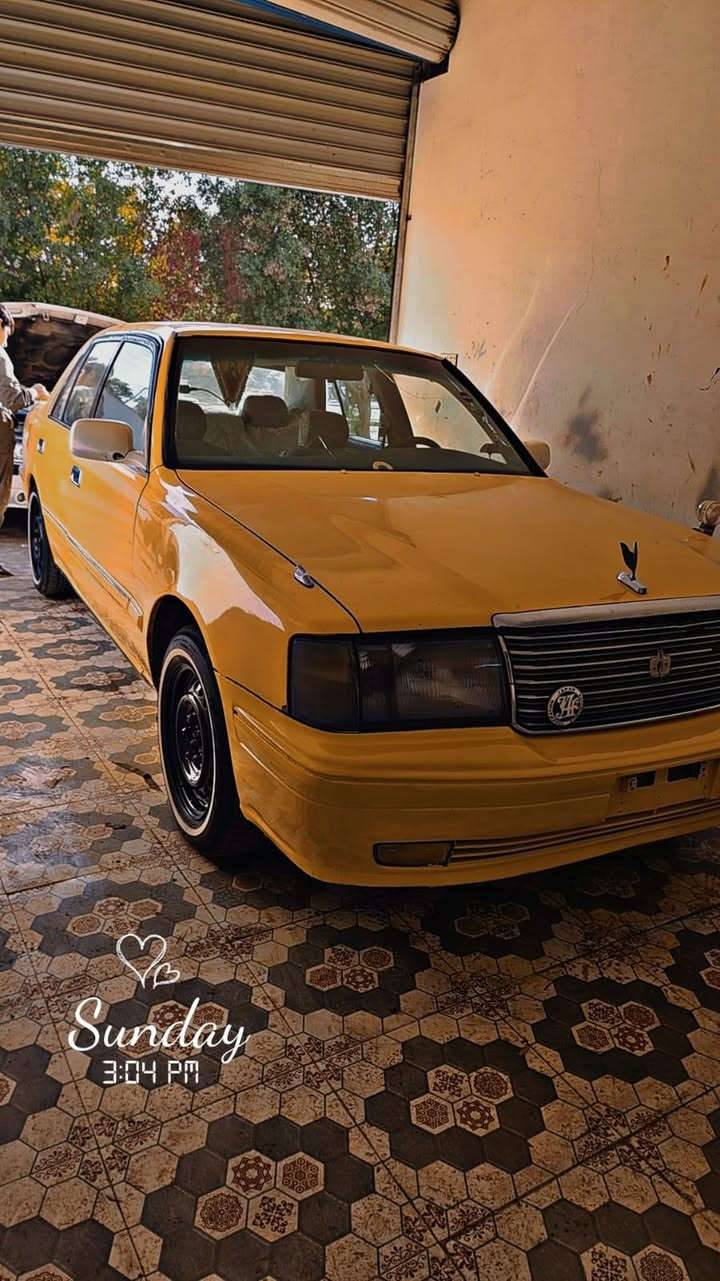 سلام عليكم راس ثور تكم مديل 2000 رقم بصره شرط المداور كصه قماره كير ومحرك حداديه كفاله مكينه 3000منضومه غاز خطه كربله نجف تخم تاير  السياره فول دركه شاهينه سعره65 وبيه مجال مكان السياره نجف***********
