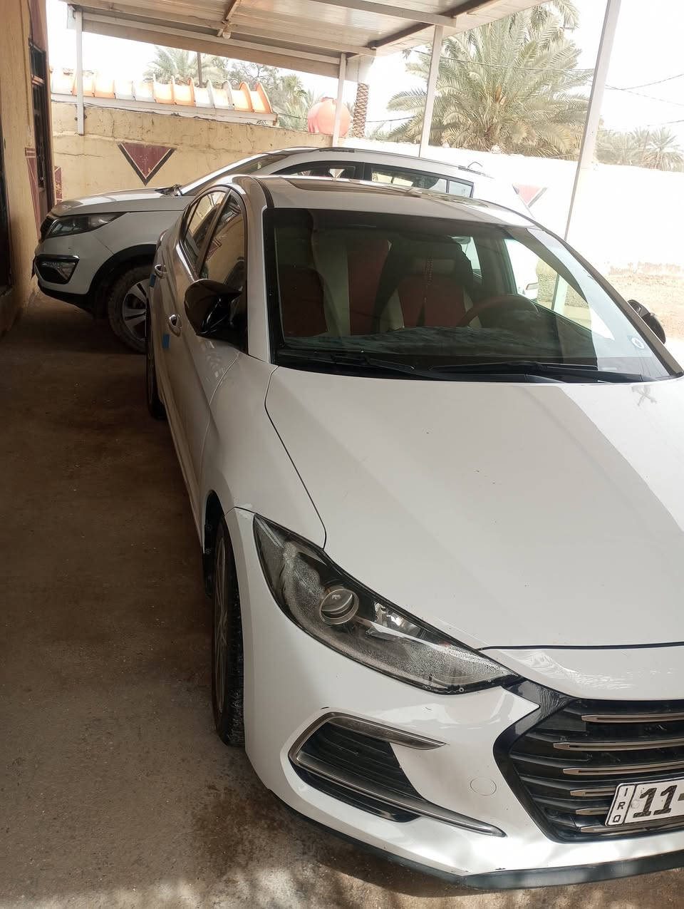 النترا موديل 2018خليجي فول ما عدا البصمة بيهة صبغات كلش خفيفة موضحة بل سونار 
***********
