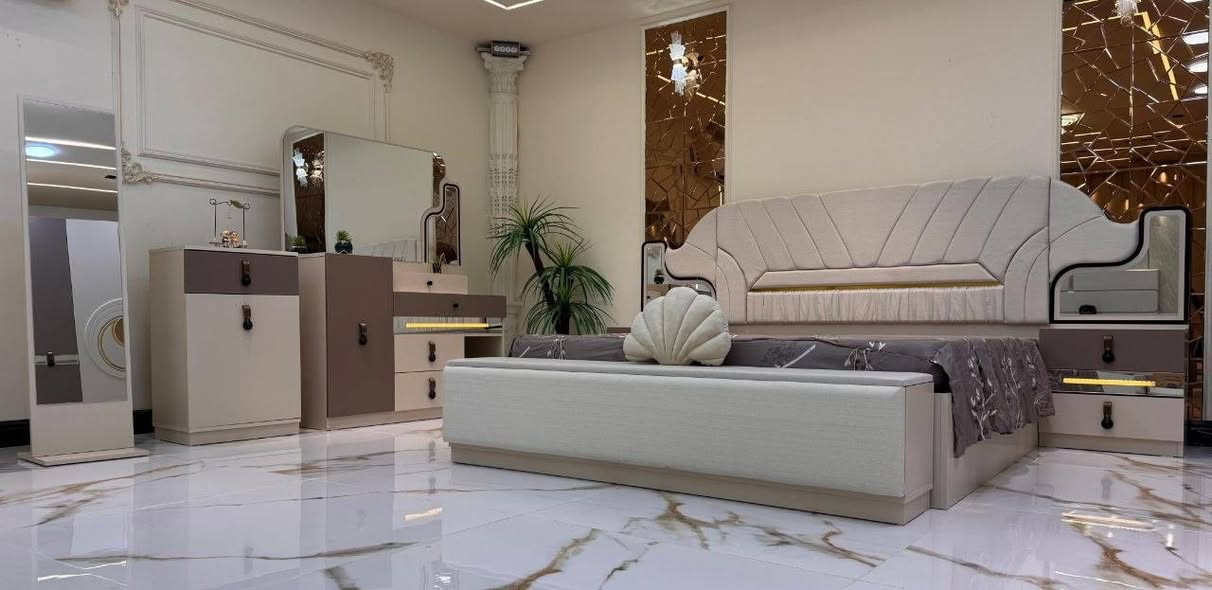 *موديل           الدلتا           المودرن*

*10 قطع             كنتور ملحق 330*

❇️ قياسات ضخمه 
❇️ ميز تواليت عملاق
❇️ اللون الجديد المتميز 
❇️ السرير والشازلونه مخزن
⭕️ زجاج  مطلي   و   *مطّرش*

❇️ إناره بالكومديات  *مخفيه*✨✨✨

❇️ المصنع الأصلي 
❇️ برغي حديد 

⭕️ *إناره مخفيه في الميز تواليت*⭕️

السعر مليون و550 الف 

توصيل بغداد مجانا 
اطراف 20 الف 
محافظات 100 الف
فضلاً وليس أمراً سوي لايك ومتابعة للصفحة علمود يوصل للكل تاج الياسمين للاثاث


**إذا كنت صاحب هذا الإعلان وتريد حذفه لأي سبب، رجاءا أرسل رسالة إلى الدعم الفني**