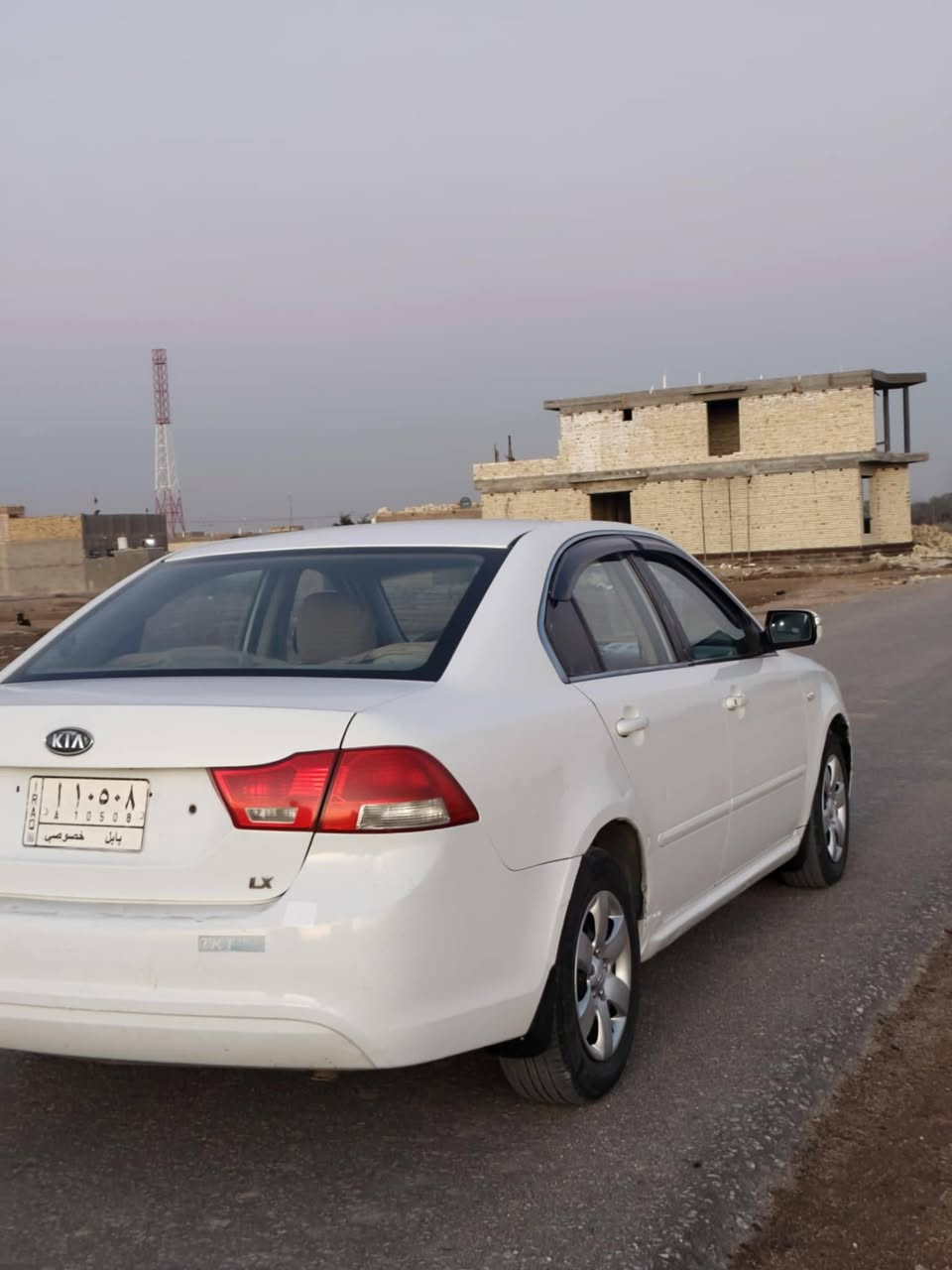 سلام عليكم كيه اوبتيما للبيع 2009 خليجي مكينه 2000 مامفتوحة رقم بابل مشروع وطني كفالة عامه ماعده شبر بل هلال مكينه كير حدادية كله جديد السونار مرفق بل منشور السعر 119 وبيه مجال مكان السياره بابل الشوملي رقم الهاتف ***********.. ***********
