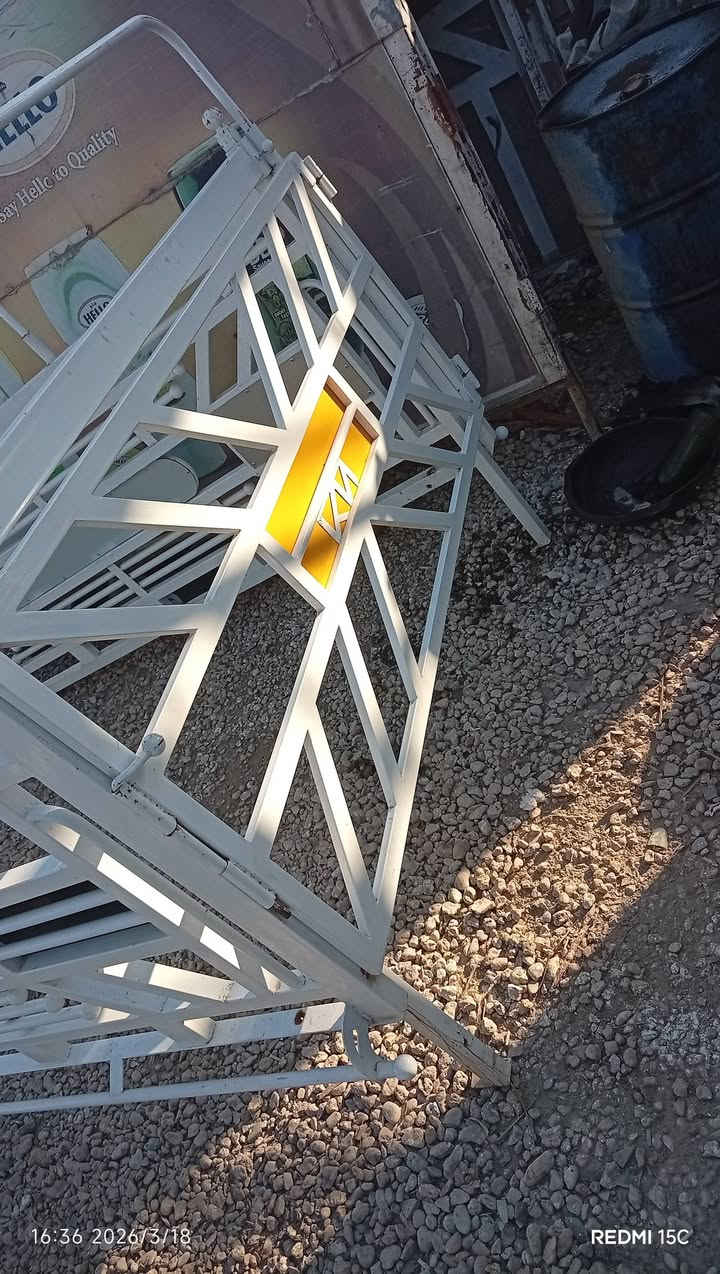 السلام عليكم حجر 650 مال الصويره بمجال ***********
