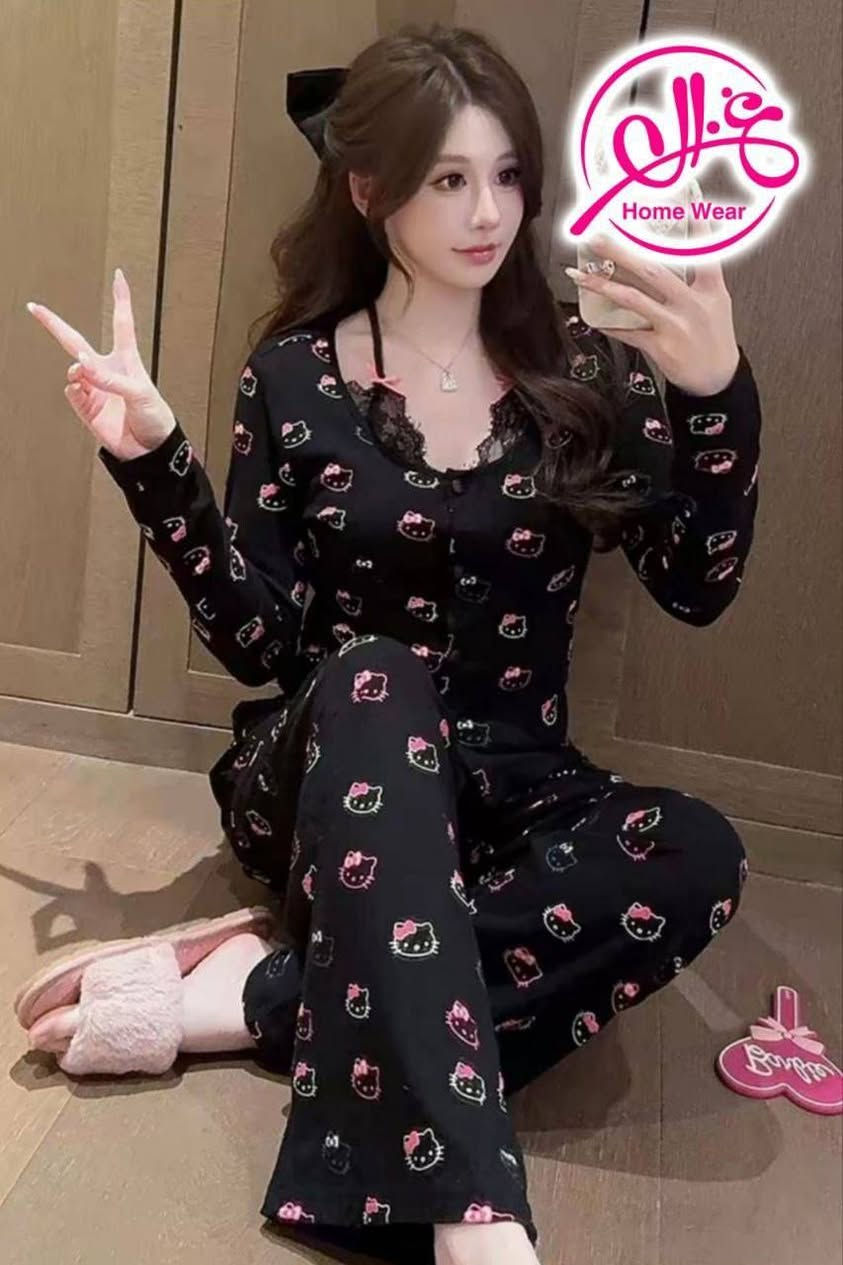 تراك نص درزن متوفر منه القماش قطني زبدة فري سايز
للحجز تواصل خاص


**إذا كنت صاحب هذا الإعلان وتريد حذفه لأي سبب، رجاءا أرسل رسالة إلى الدعم الفني**