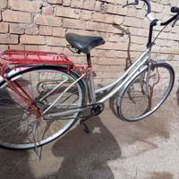 باسكلات 2 للبيع أو امراوس باسكل نضيف الاستفسار مراسلة الصفحه بسعر مناس...